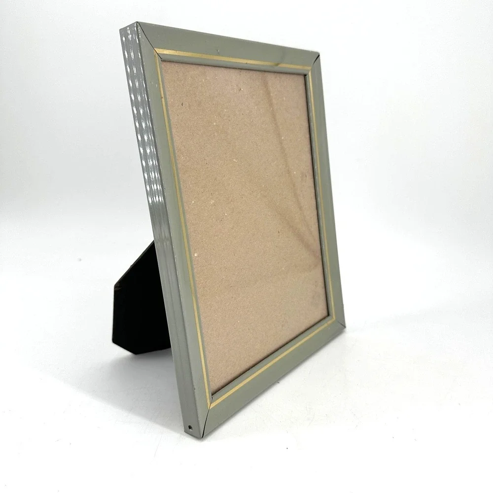 Vintage Gray Enamel Metal 8x10 Picture Frame -‎ Gold Trim Tabletop Display